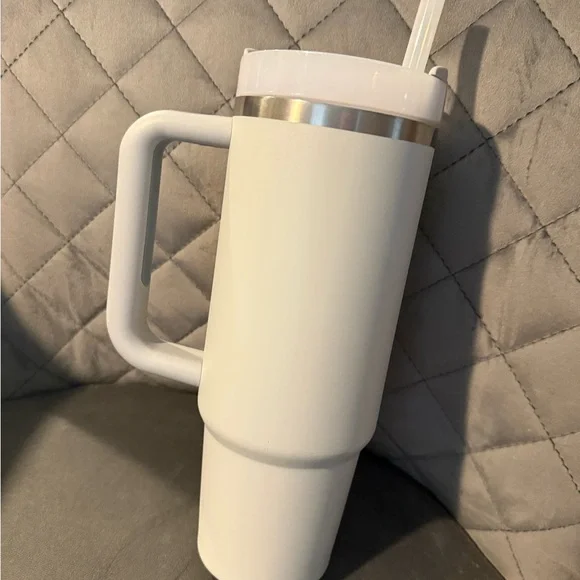 Stanley Gray and Light Blue 30oz Travel Mug - Picture 2 of 8